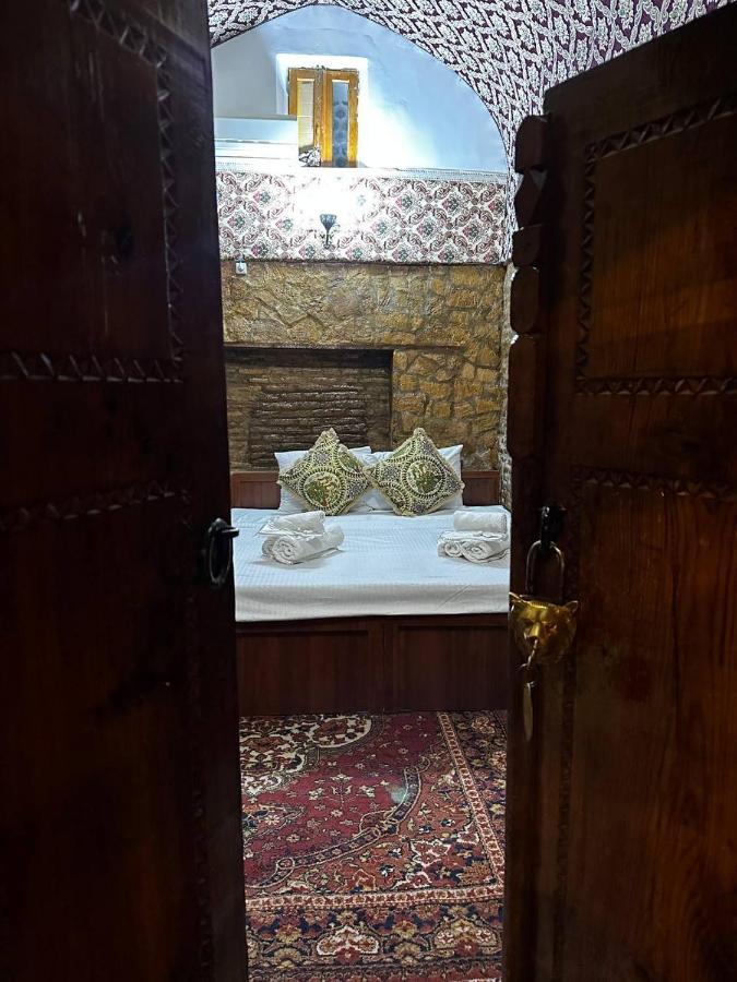 Mekhtar Ambar Hotel 布哈拉 外观 照片